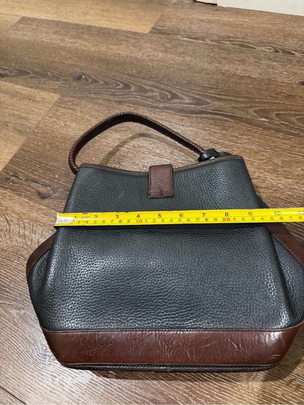 Brighton Black Pebbled Leather bucket Bag with Brown Trim - Picture 9 of 10